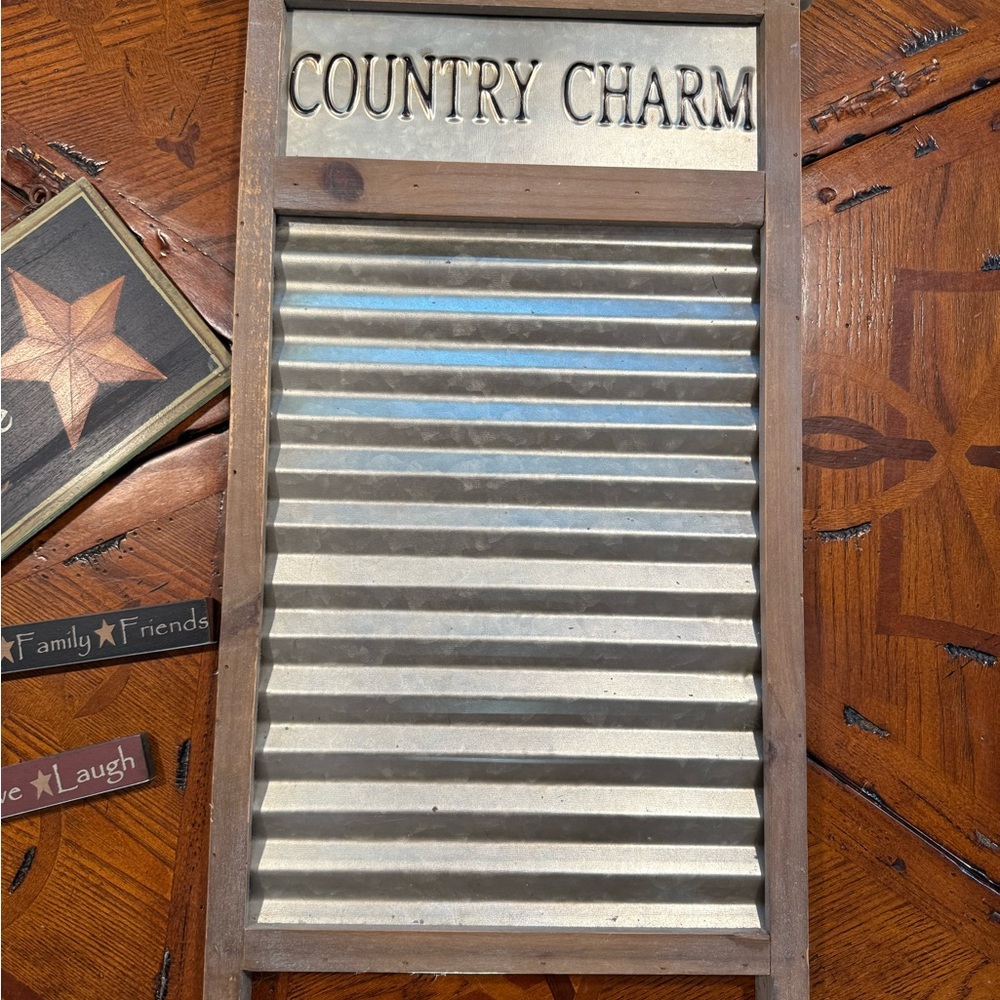 Farmhouse Decor - Picture 3 of 12